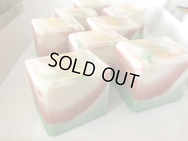 画像2: ナチュラルハンドメイドソープ クリスマスソープ(約60g) (2)