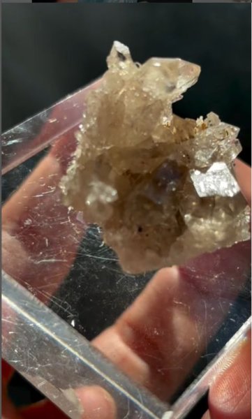 画像1: イタリアン水晶　イタリア　トスカーナ産（Quartz Buca dell' Main,Sant' Anna di Stazzema,Lucca Province, Tuscany,Italy） (1)