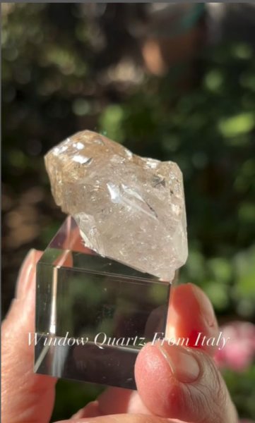 画像3: ウィンドウクォーツ　イタリア産 (3)