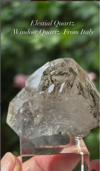 画像2: エレスチャルクォーツ(ウィンドウクォーツ)　ボローニャ イタリア産 (2)